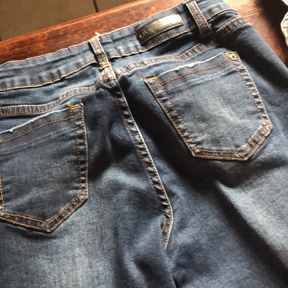 Jeans - Picture 4 of 4